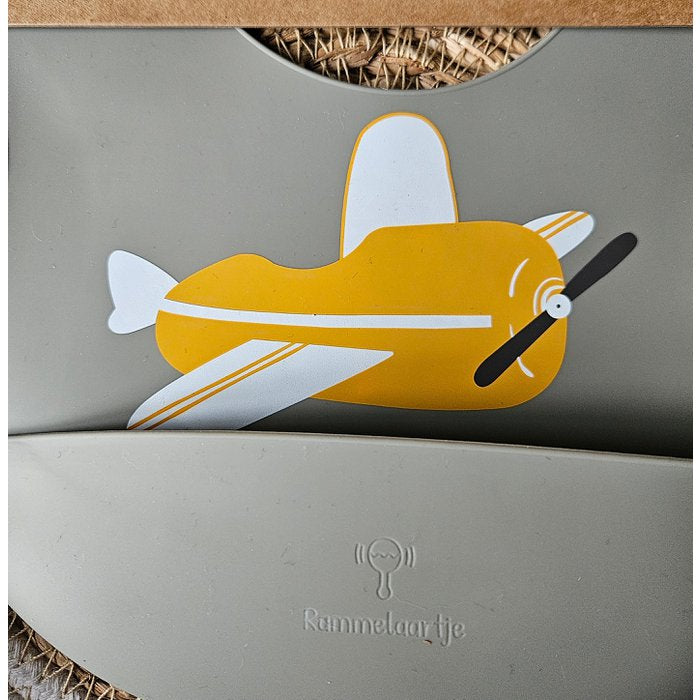 Siliconen slabber Vliegtuig salie/okergeel - Rammelaartje